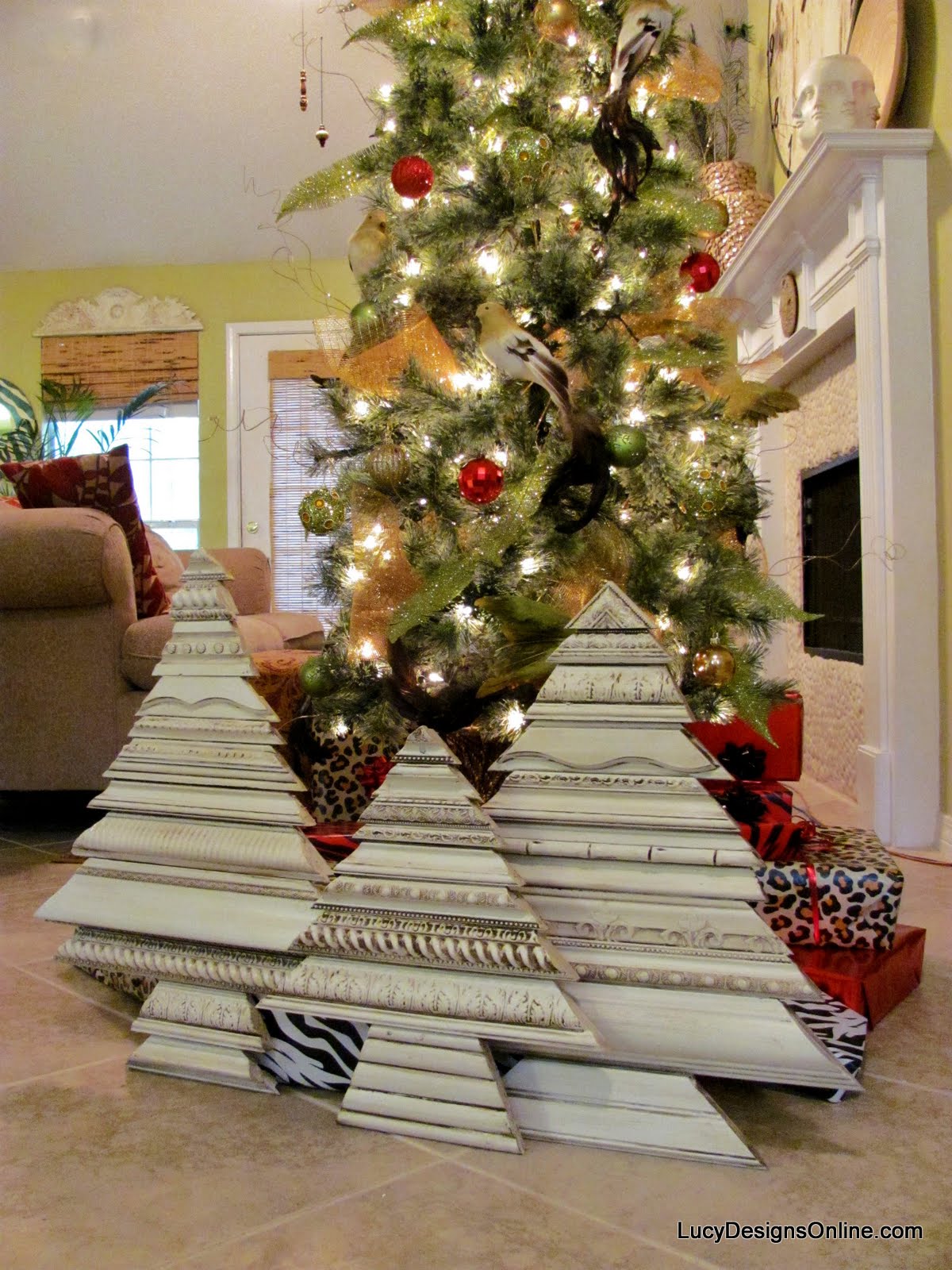 Molding Christmas Tree Sculptures Using RePurposed, Recycled Picture