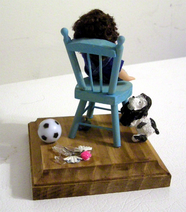 De-Lightful Minis: Chair Challenge