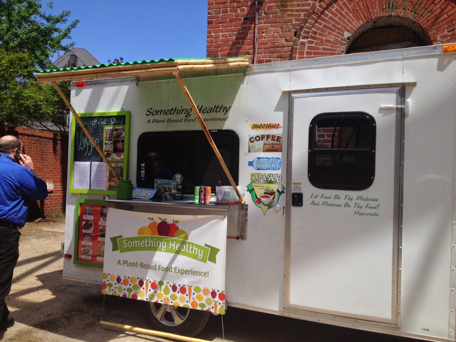 Vegan Crunk Memphis Has a Vegan Food Truck!!!