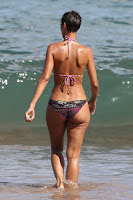 Nicole Murphy ass in bikini