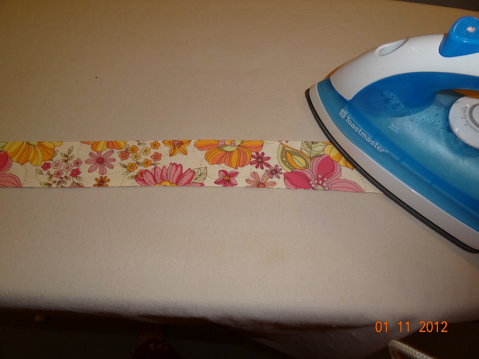 Sew Fabulously Pink! Temple (garment) Bag Tutorial