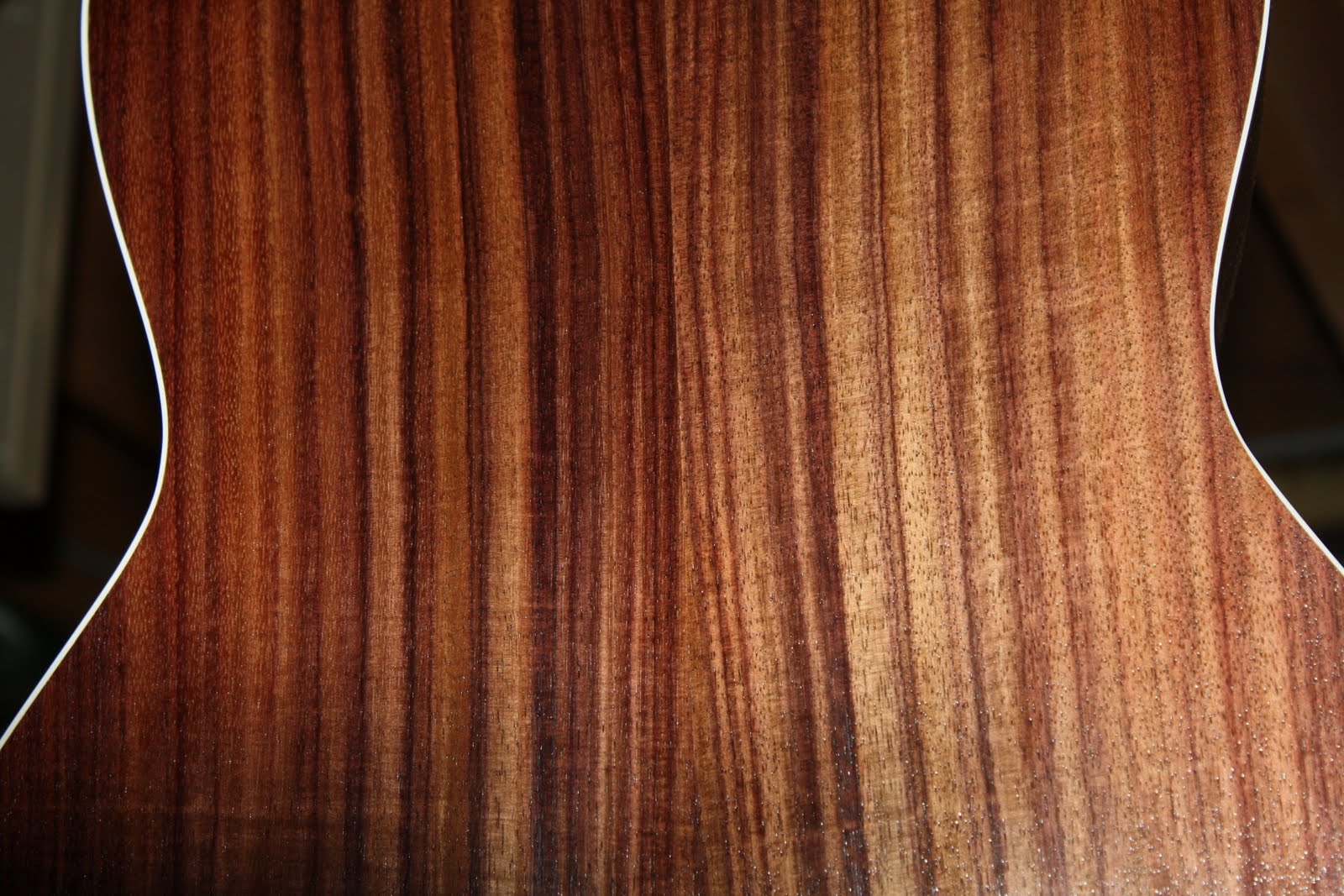 Super Jack: Rosewood Guitar with Tru-Oil Finish