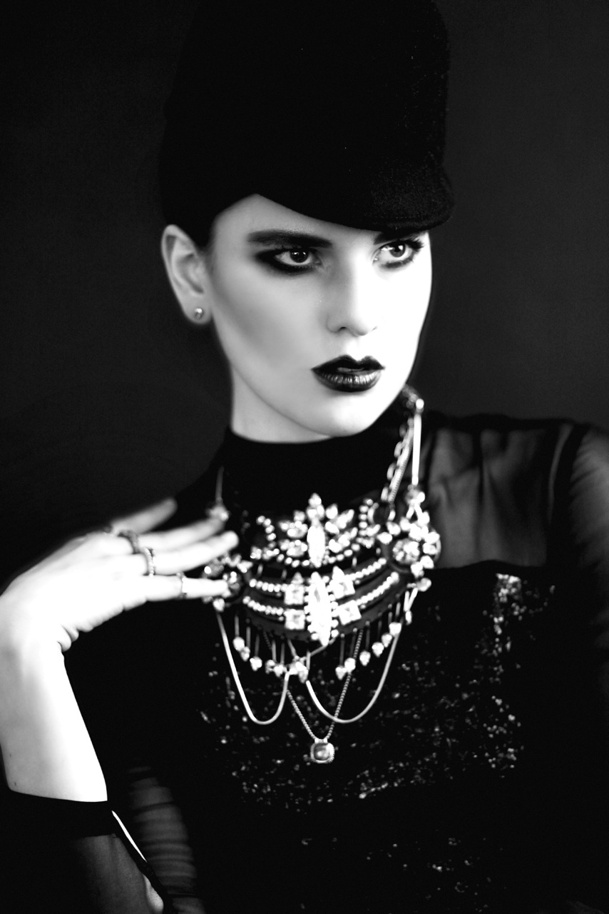 MAJOR MODEL WOMEN KALEIGH COHEN by JENNIE BREGANDE