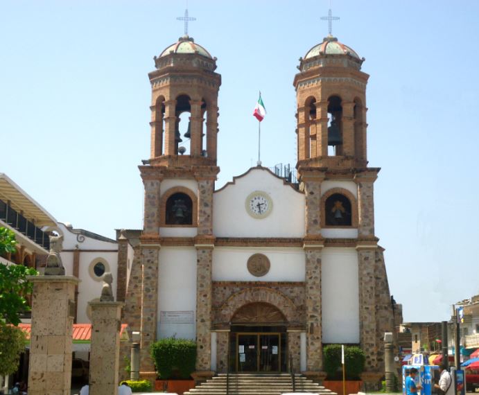Puerto Vallarta y Riviera Nayarit: Iglesias para casarte en Puerto Vallarta  / Wedding Churches in Puerto Vallarta
