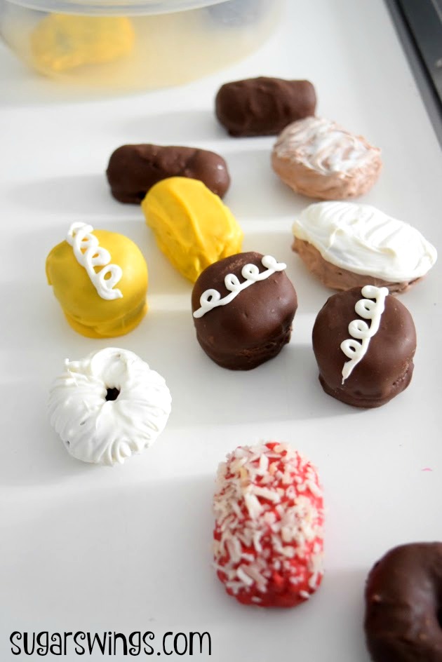 Sugar Swings! Serve Some Mini Hostess Snack Cake Bite Valentines