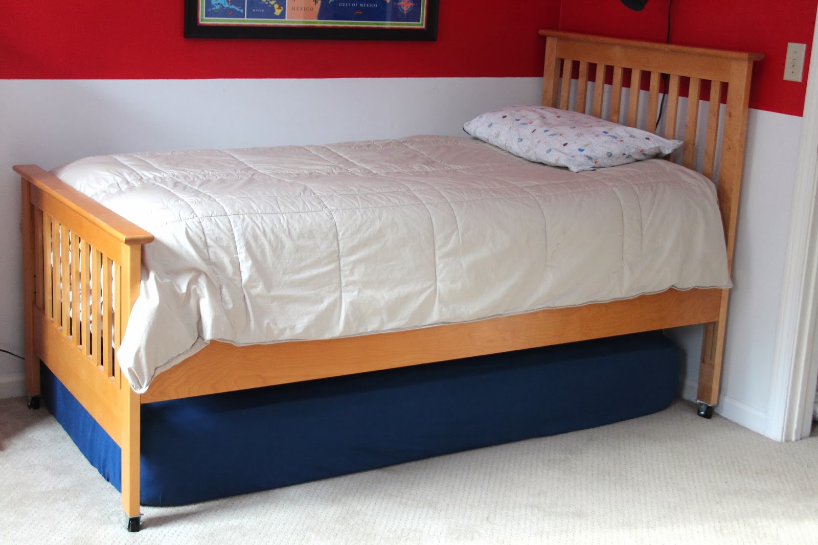 bed shelf that goes under mattress