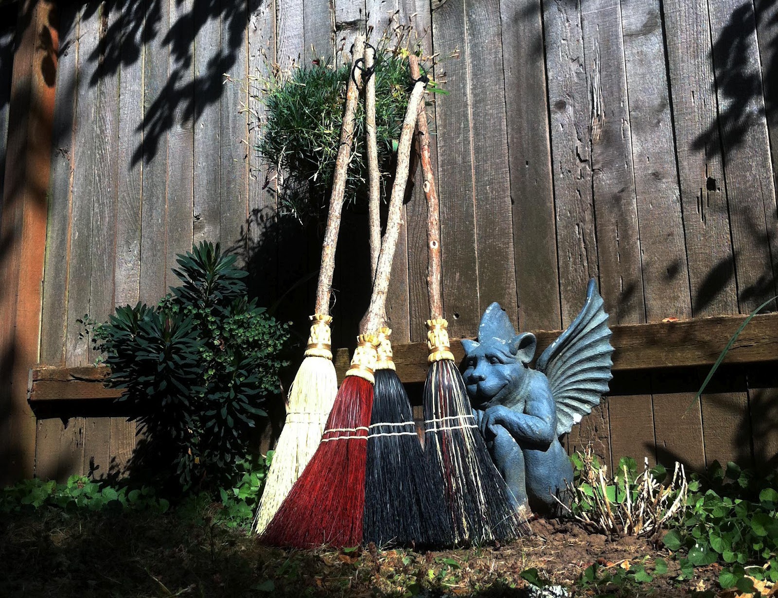 MAKING A CLEAN SWEEP Wedding Brooms and Handfasting Besoms