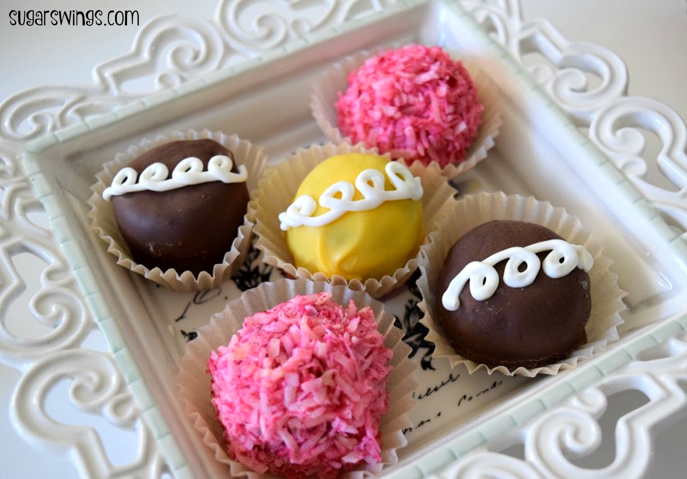 Sugar Swings! Serve Some Mini Hostess Snack Cake Bite Valentines