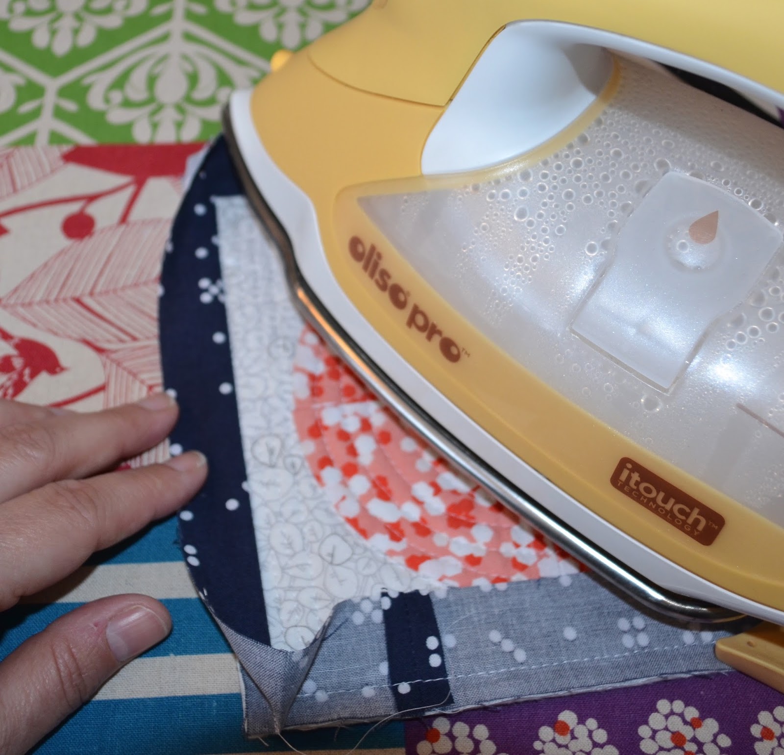 she can quilt Single Fold Binding Tutorial