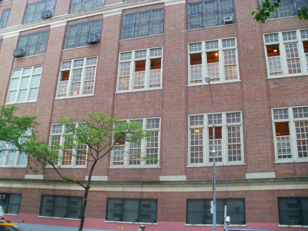 Midtown Blogger/Manhattan Valley Follies Julia Richman Educational Complex