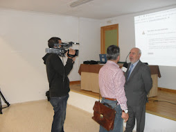 VISITA DE D. JOSÉ GUTIÉRREZ AL IES ALBAYTAR 4-11-11