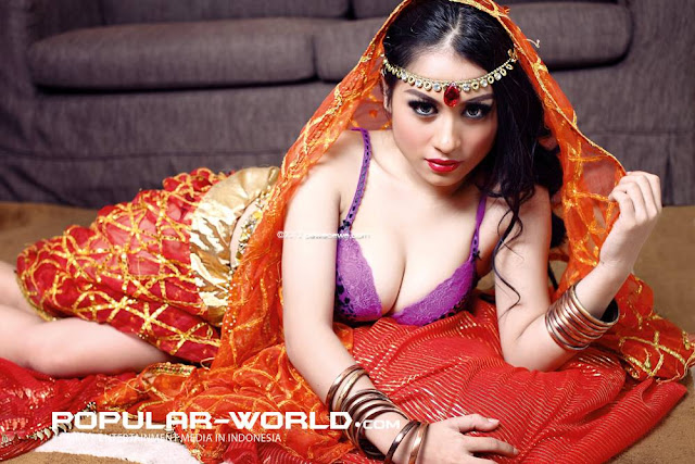 Indo Sexy Model - Gita Gania, Popular World Magazine Photoshoot
