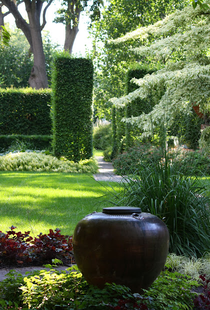 66 square feet open gardens