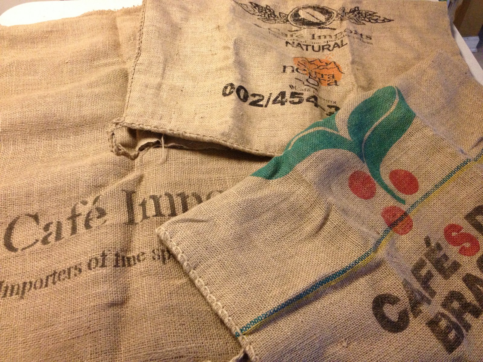 Quilted Cupcake Burlap Craft Ideas