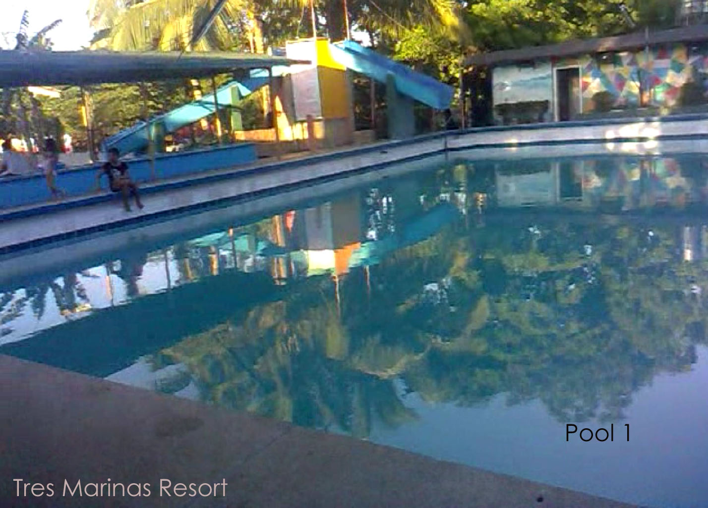 Swimming pool resorts in Montalban Rizal: Tres Marinas