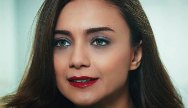 Güllerin Savaşı 68.Bölüm fragmanı Güllerin Savaşı 68.Bölüm fragmanı border=
