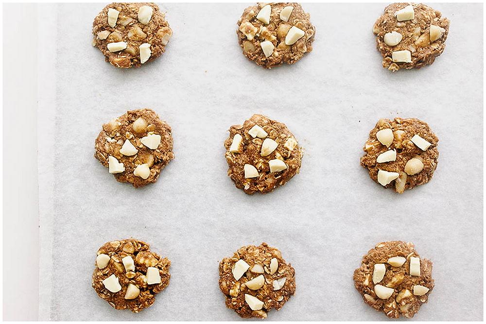 Foodagraphy. By Chelle. Macadamia Nut White Chocolate Oatmeal Cookies