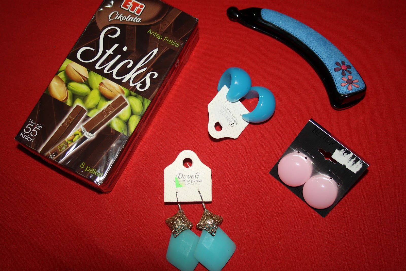 Gizem İzmirli Mayıs 2012