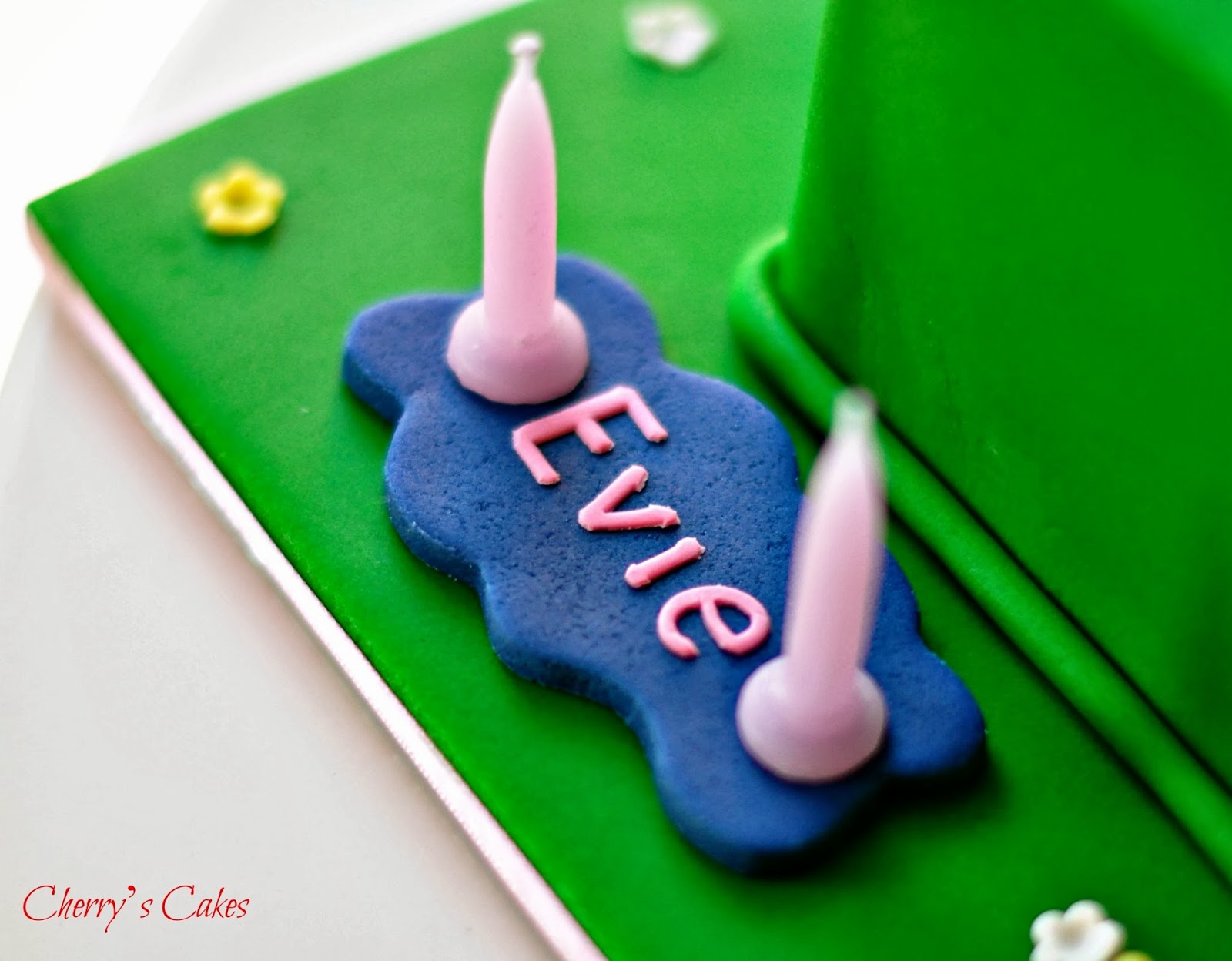 Cherry's Cakes Peppa Pig Reprise