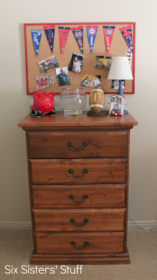 Decorating A Boy S Bedroom On A Budget Six Sisters Stuff