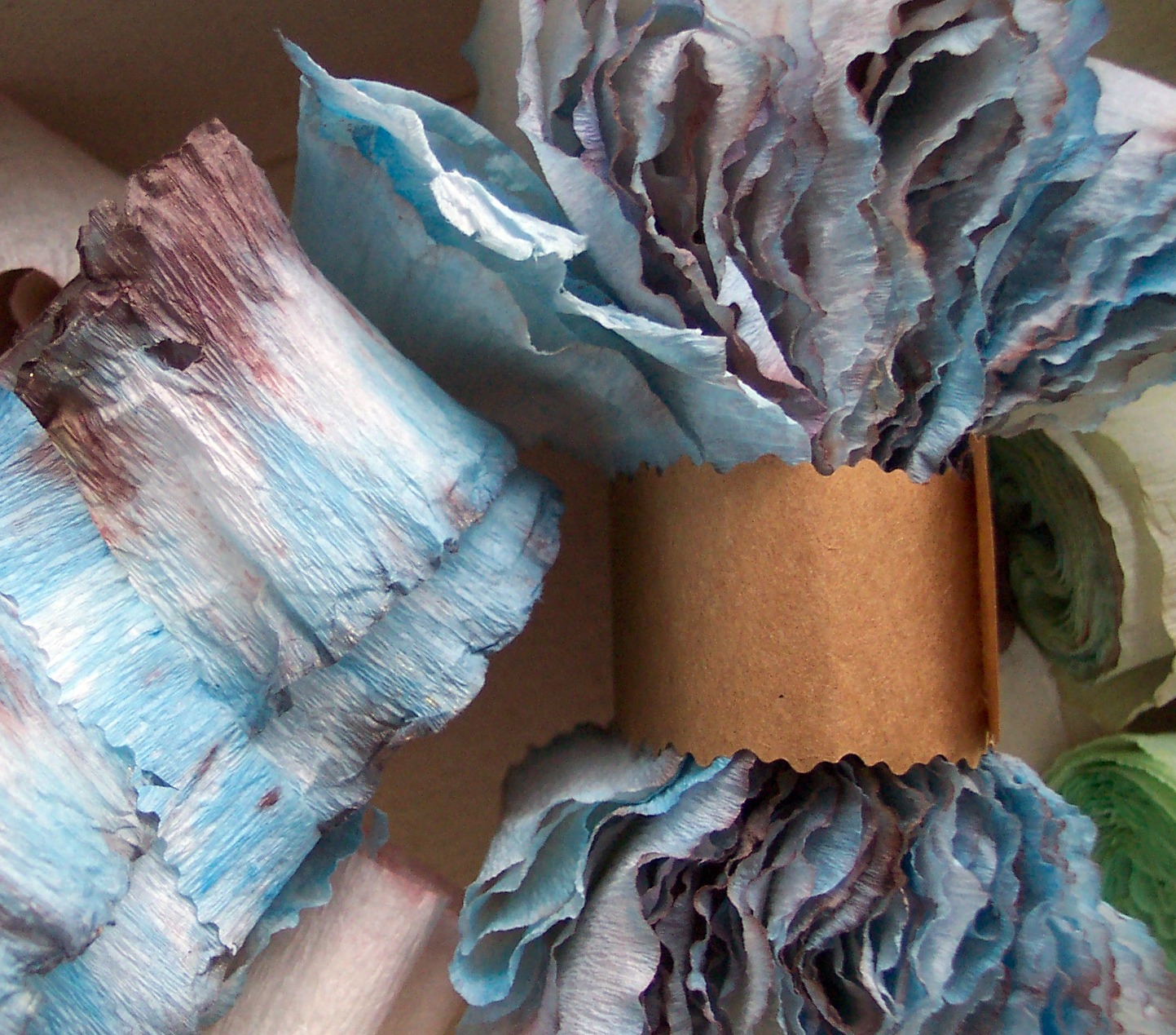 Maminka Girl Studio Loving Crepe Paper