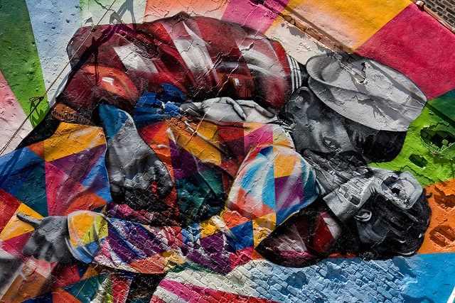 Eduardo Kobra Brasileiro cria lindo painel em Nova York