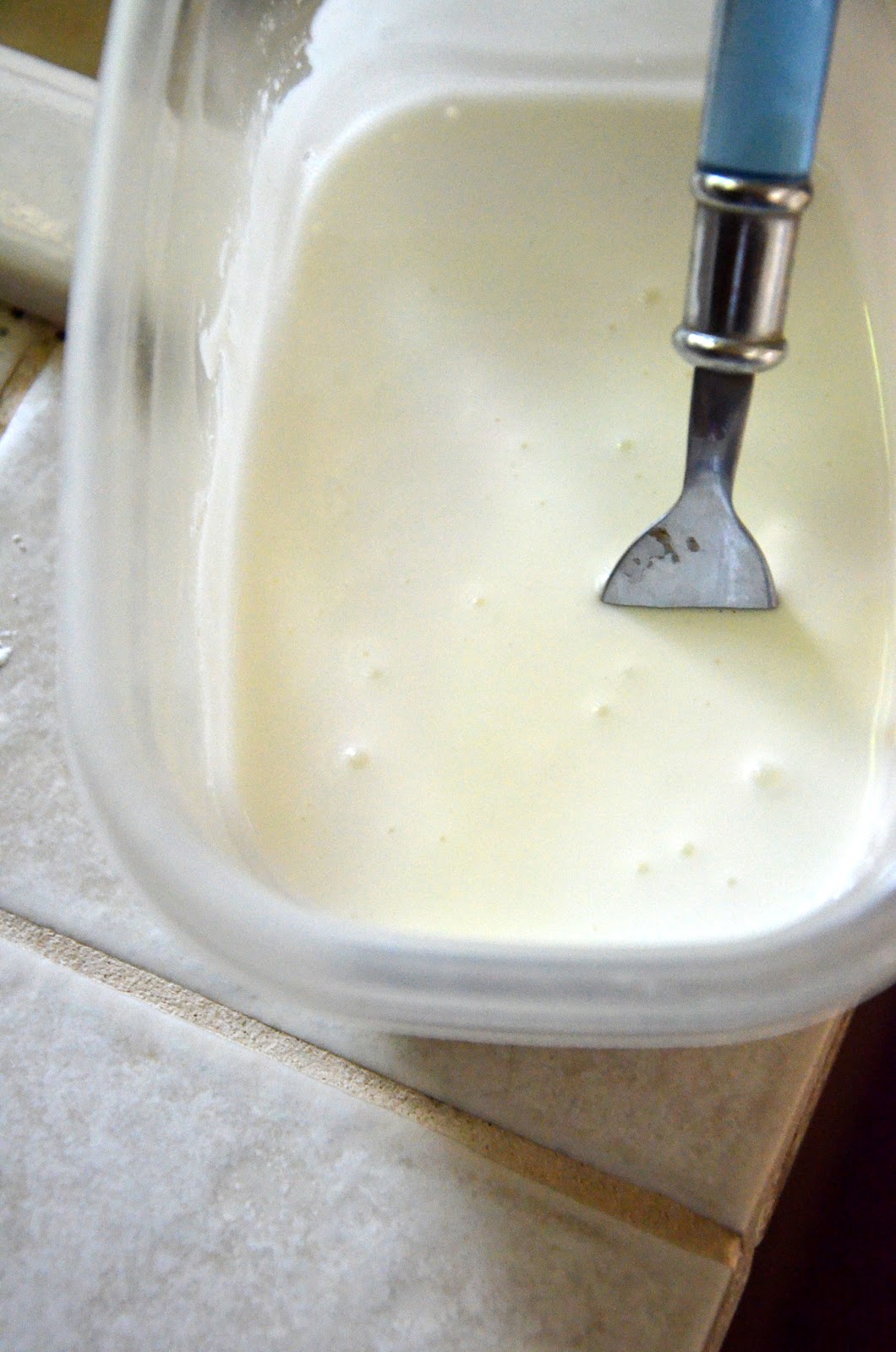 Hello There Handmade DIY Blog DIY Abstract Home Decor Hanging Yarn