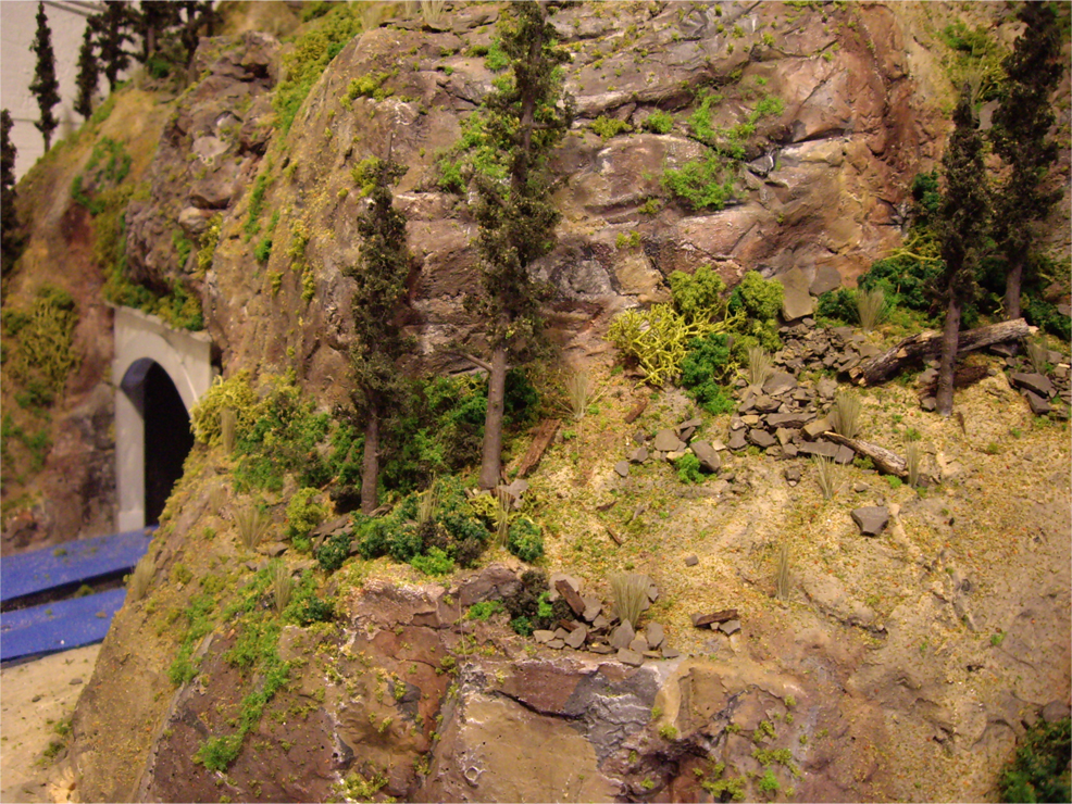 TY'S MODEL RAILROAD Layout Scenery Part I The Mountain