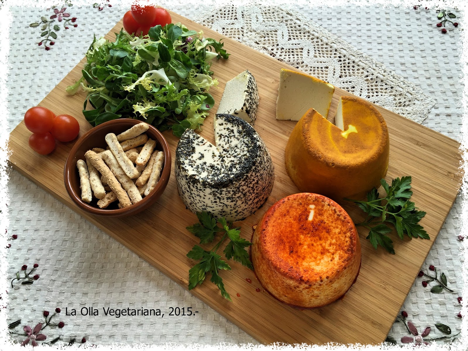 La Olla Vegetariana Tabla de quesos veganos