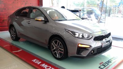 KIA CERATO