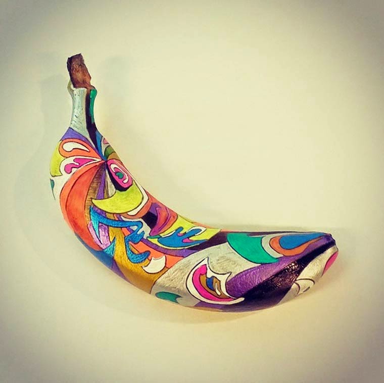 ნახატები ბანანებზე - სიმსივნესთან მებრძოლი არტისტის ნამუშევრები GEMRIELIA