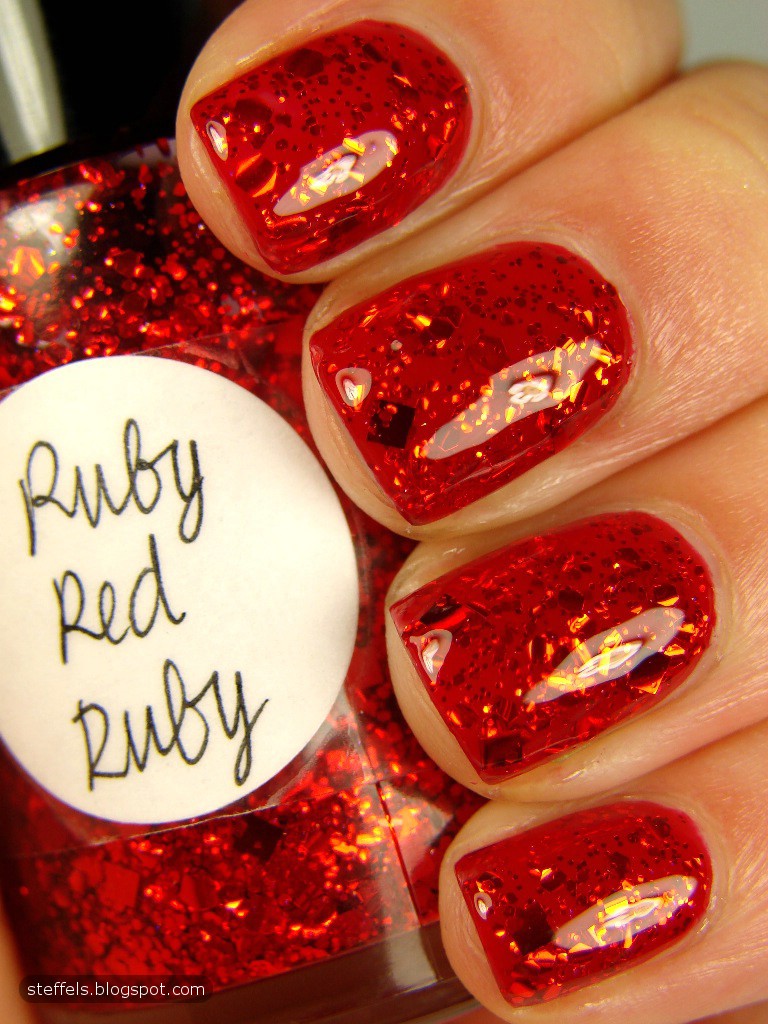 steffels. Lynnderella Ruby Red Ruby