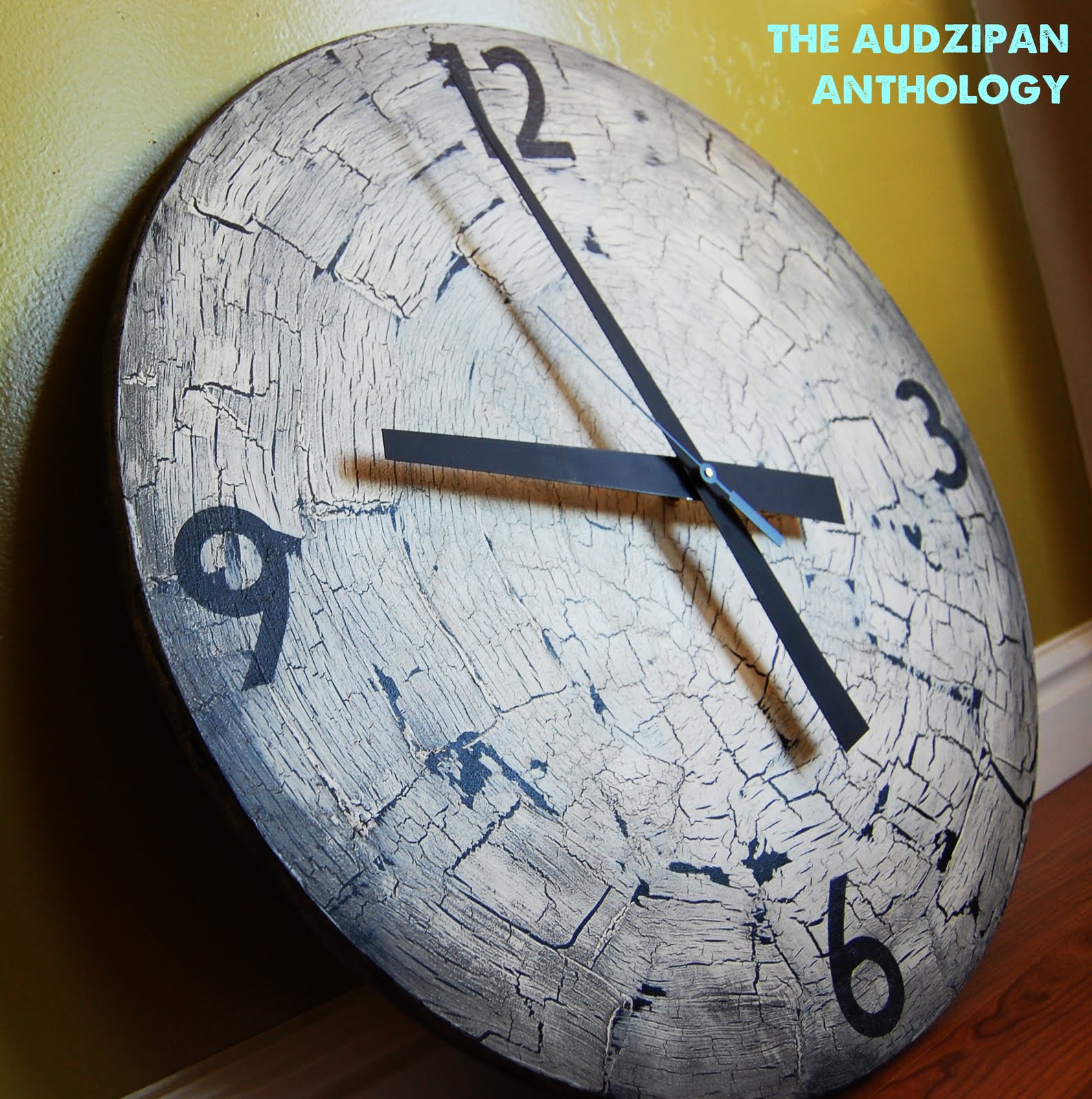 the audzipan anthology DIY Big Wall Clock