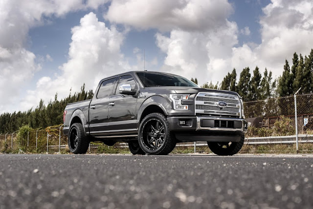 Exclusive-Motoring-Ford-F150-Platinum-On