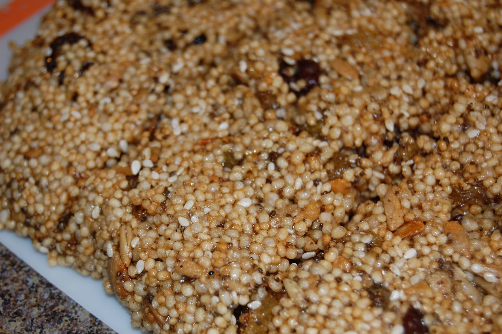 Kitchen Curiosities and more... Puffed Quinoa Energy Bars