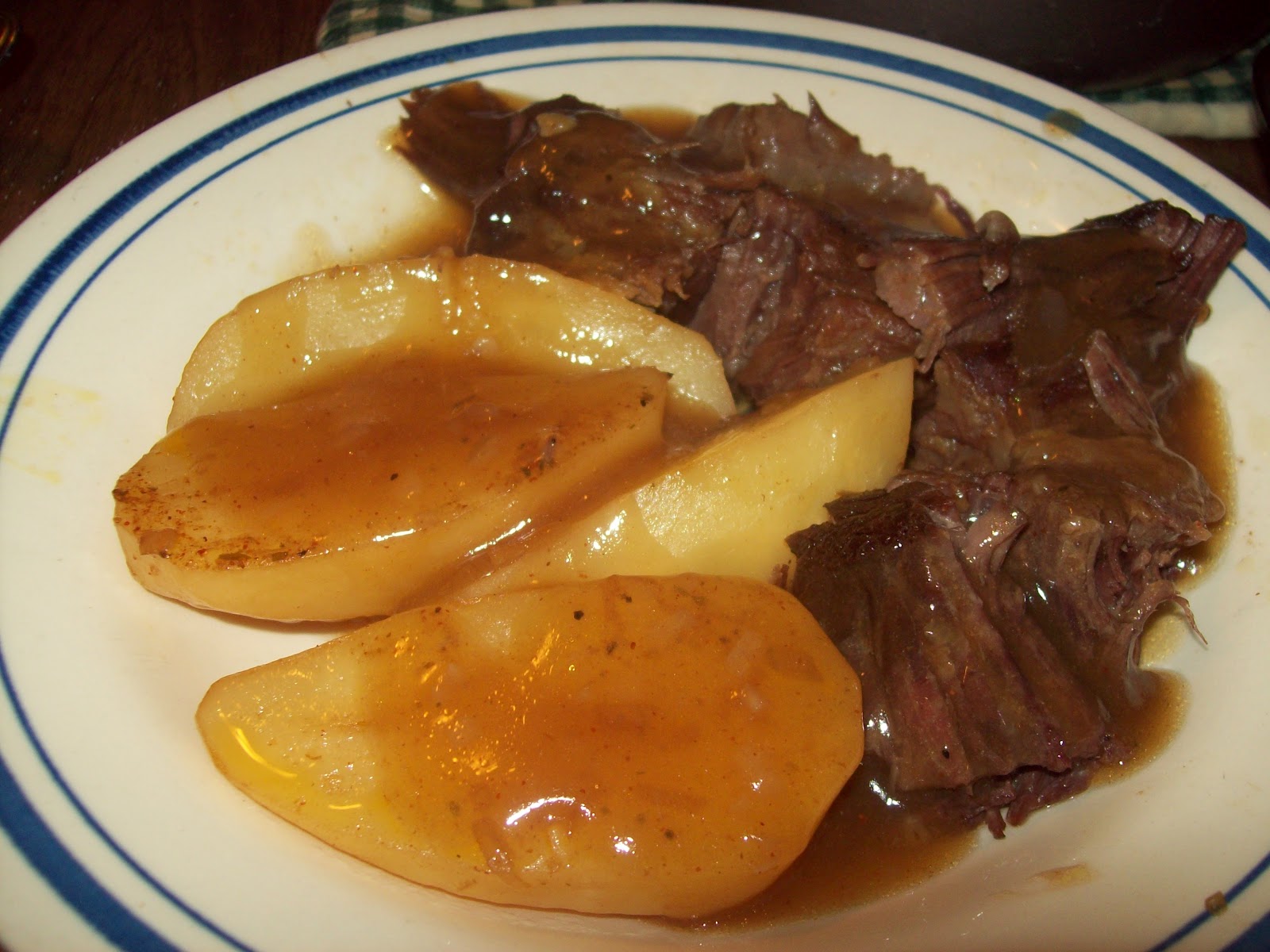 Diane's Recipes DIANE'S BEEF ROAST, POTATOES AND GRAVY
