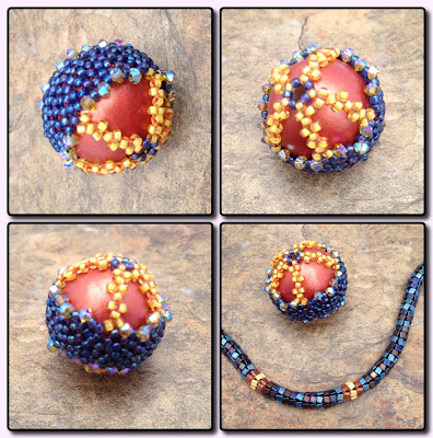 Corset & Stays beaded bead by Bonita Kroon