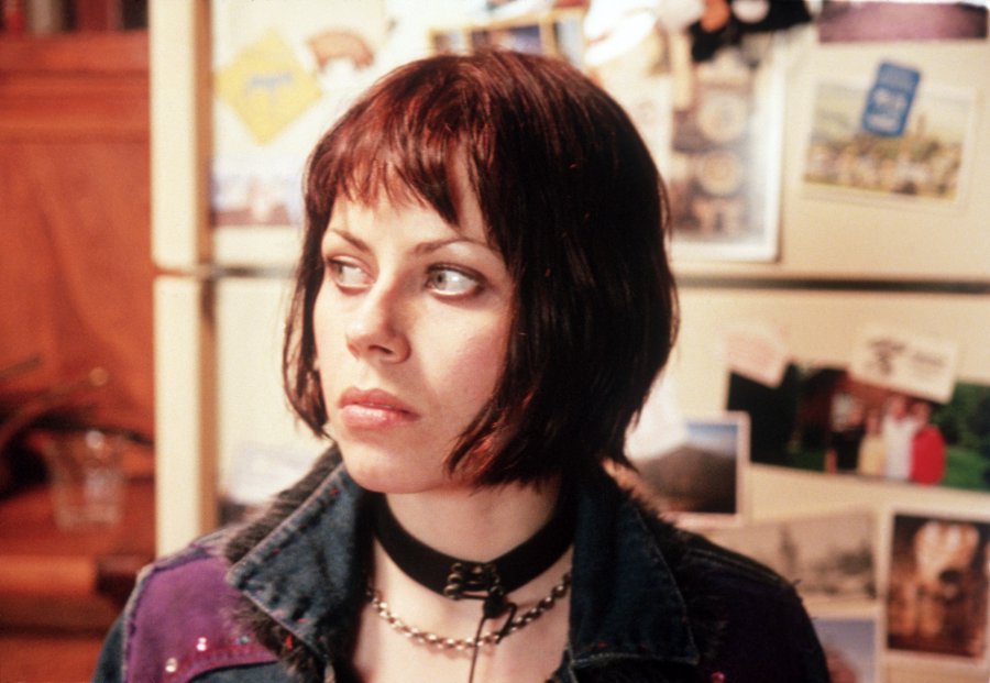 Advice to the Lovelorn: Fairuza...