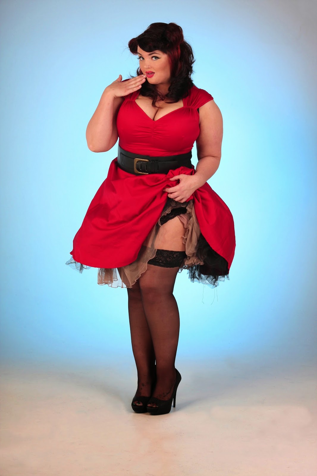 Laura Whittaker Photography: Throwback Thursday: A Colourful Pin Up