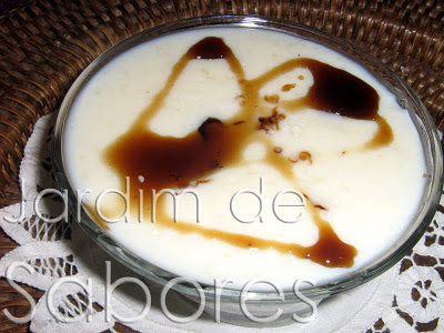Leite-creme com Xarope de Romã