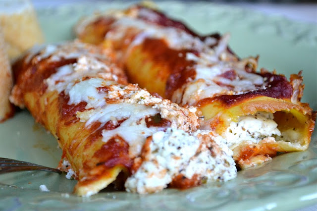 Crepe Manicotti | www.motherthyme.com