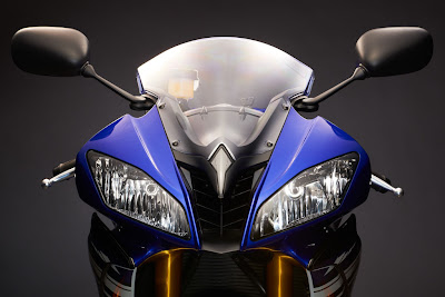 tampak-depan-yamaha-yzfr6-photo