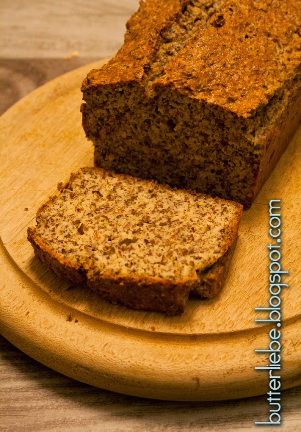 LCHF Mandelbrot von butterliebe.blogspot.com Rezept Low Carb High Fat LCHF Mandelbrot von butterliebe.blogspot.com Rezept Low Carb High Fat