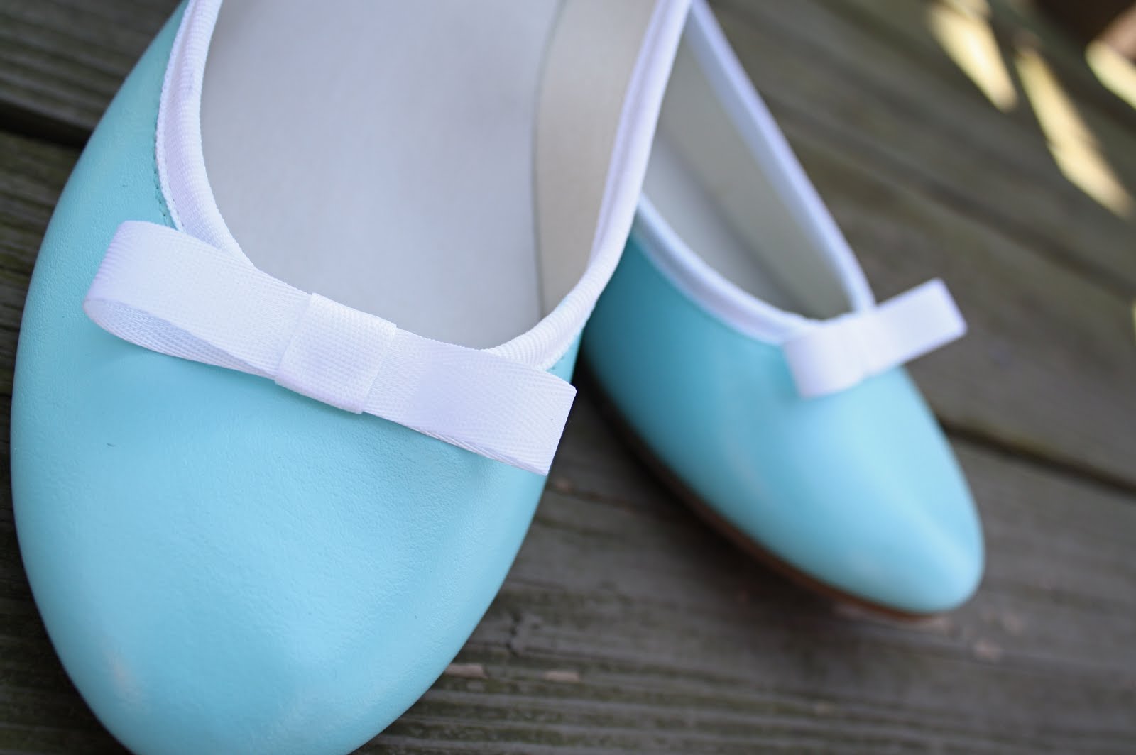 The Magic of Ordinary Things NEW SHOES... ALA SPRAY PAINT