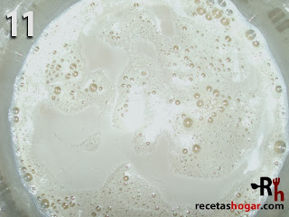Profiteroles rellenos de crema de café-paso-11