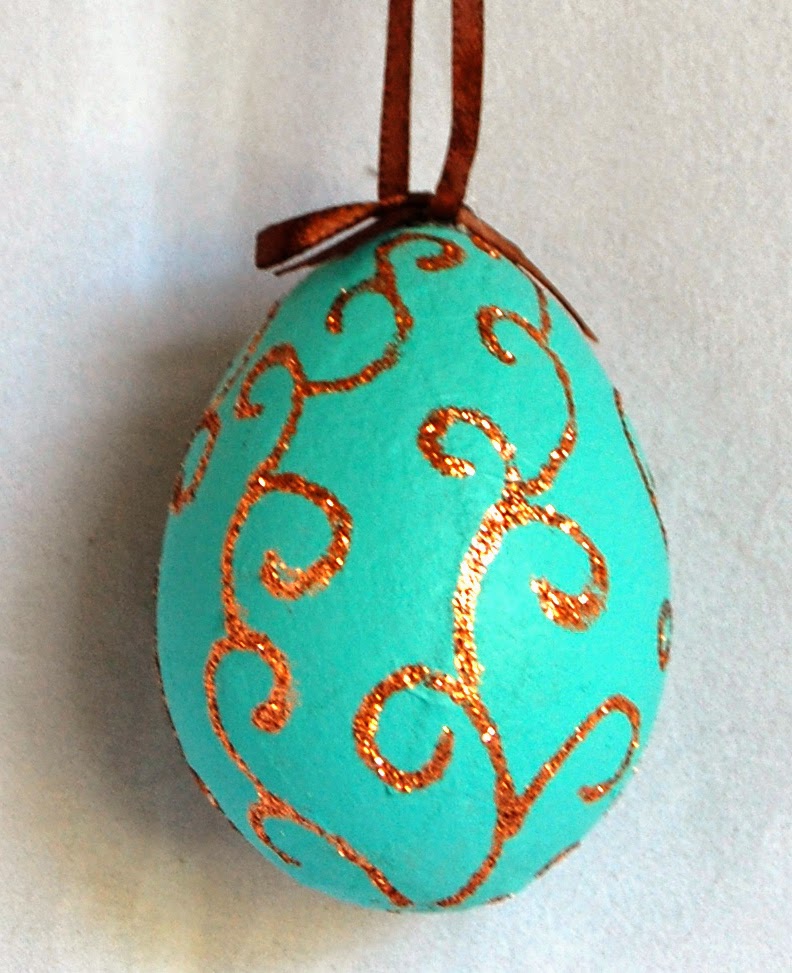 Lorby's World Hanging Easter Eggs Part 1