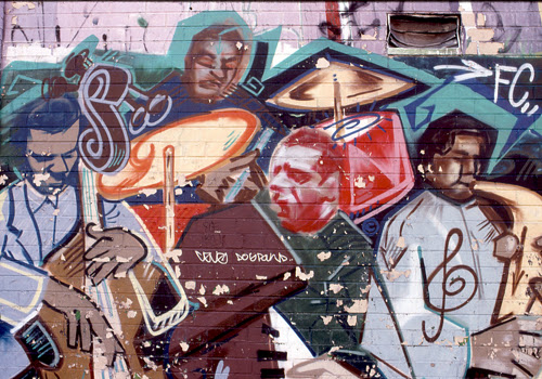 blogNew+York.+Mural.+Graffiti.+Alphabet+city.+jazz+1997.tif