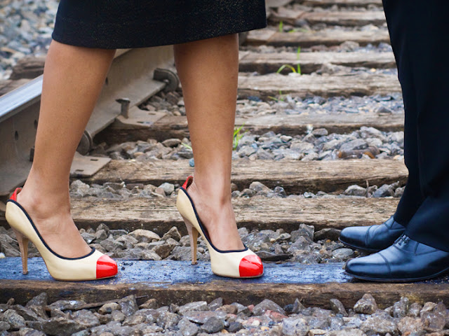 couples on train tracks couples on train tracks