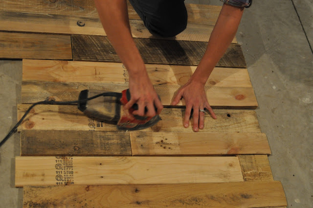 pallet wood wall