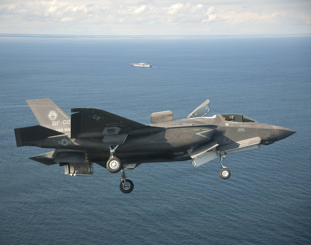 Fifth-generation Multifunction Advanced Data Link allows coordinated tactics and integrated engagement in high-threat environments F-35B Lightning II